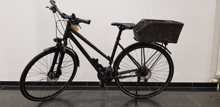 LPI-EF: Festgenommener Fahrraddieb bedrohte Zeugen mit Pfefferspray